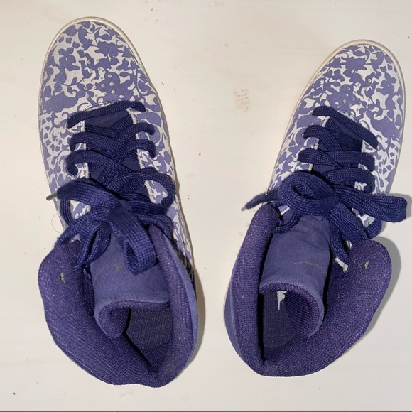 NIKE Hyperclave Lite Sneaker (Womens) - Picture 6 of 11